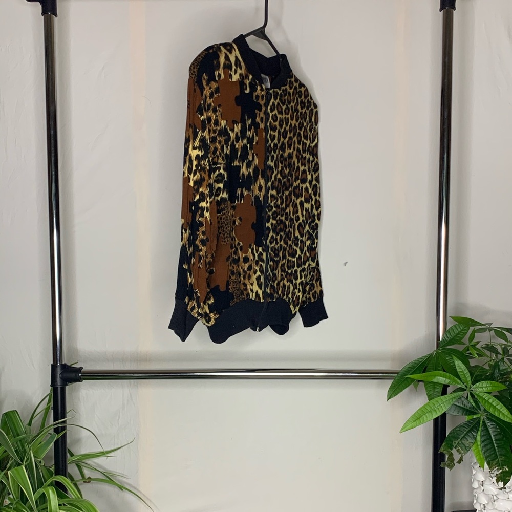 Cheetah print sweater